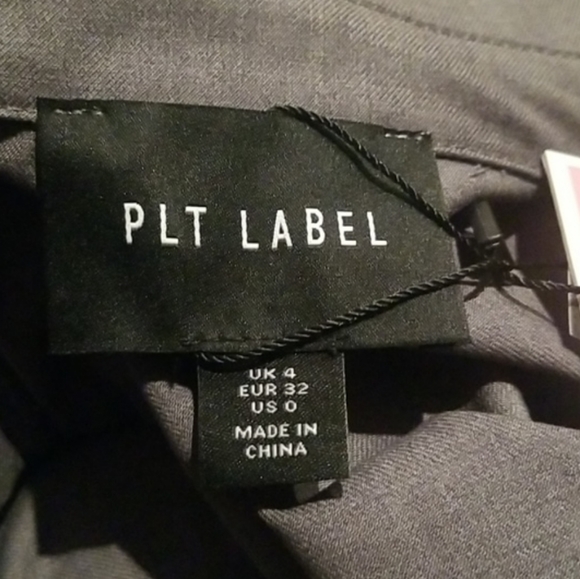 NWT Prettylittlething Label Charcoal Shirt Ring - Picture 5 of 8